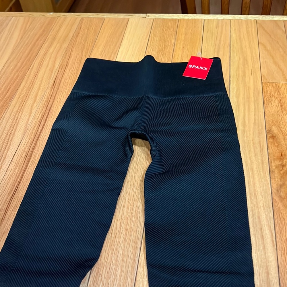 Black NWT spanx legging